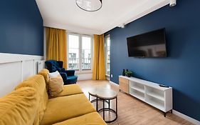 Kraków City Center Navyblue Luxury Apartment
